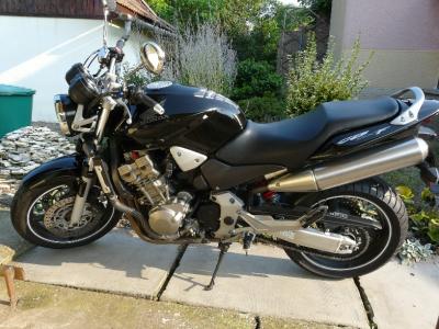 Honda Hornet 900 eladó0
