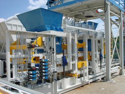 Blokkgyártó gép A SUMAB R-10000