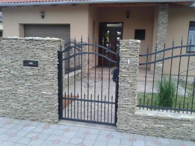 Vékony vágott mediterrán kő Akcióban!0