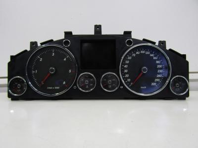 VW Touareg 7L óracsoport0