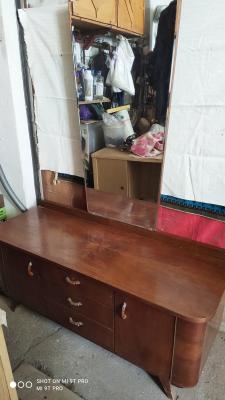 1958-as retro bútor0