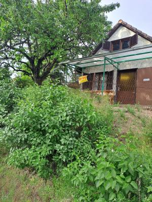 Lakható ház eladó!0