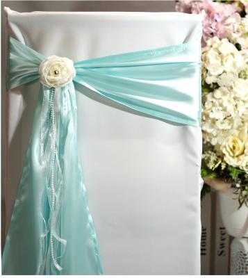 Székszoknya kölcsönzés hatalmas masniválasztékkal0