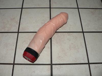 Lust spender realisztikus vibrátor (vadi új állapotban)0