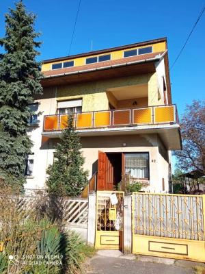 Eladó ház Szentmártonkáta0