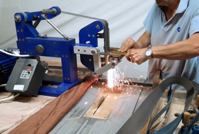 Új Programozható, Invertervezérelt Szalagcsiszoló - Övcsiszoló gép ela0