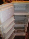 Eladó egy használt, de nagyon jó állapotu felülfagyasztós hűtő.1