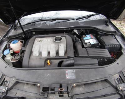 BXE 1.9 PDTDi komplett motor0