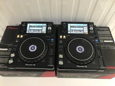 Pioneer DDJ-SX3 .550 EUR Pioneer XDJ-RX2...820 EUR Pioneer DDJ 10000