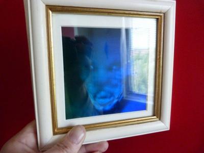 Hologram kép bekeretezve0