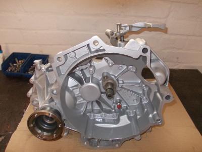 VW,AUDI,SKODA,SEAT,BONTOTT, ÚJ ÉS UTÁNGYÁRTOTT KÉZIVÁLTÓ, KUPLUNG, LEN0