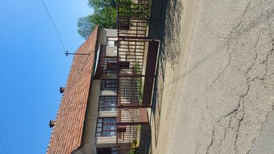 Családi ház eladó0