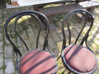 2 db Thonet szék eladó!0