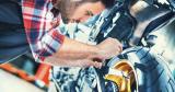 Motorkerékpár szerelő