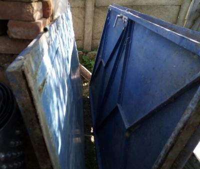 110x180 kétszárnyú vasajtó0