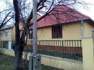 Győrszabadhegyen eladó lakás0