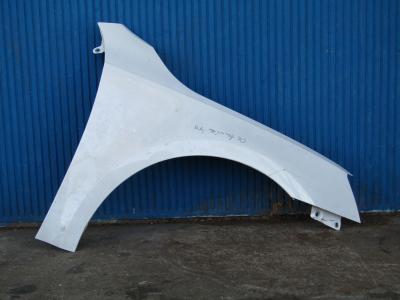 Skoda Octavia 3 jobb első sárvédő0