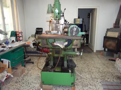 Szerszámmarógép 750/300 Újszerű állapotban.0