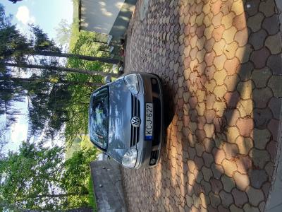 Volkswagen Golf V 2.0 PD TDI Sportline 4 MOTION0
