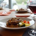 Segédpincér felszolgáló segéd osztrák állás0