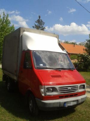 költöztetés pianinoszálitás0