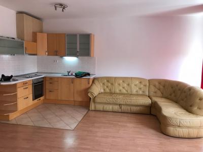 Eladó a képen látható bőr ülőgarnitúra0