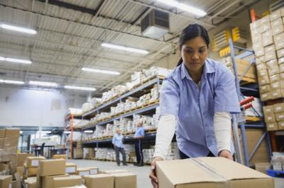 Csomagoló és Címkéző (férfi/nő)0