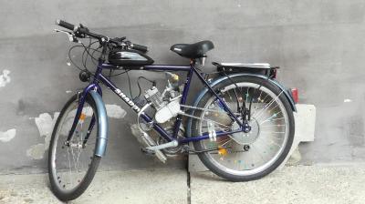 Kerékpár robbanó motoral0