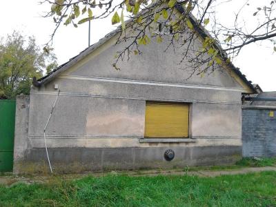 Családi ház eladó Dunaföldváron0