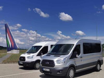 Személyszállítás mikrobusszal,mikrobuszbérlés sofőrrel0